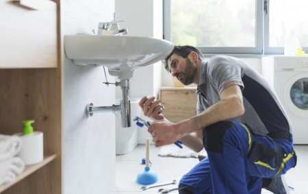 Les problèmes sanitaires urgents, comment réagir avant l'arrivée du professionnel