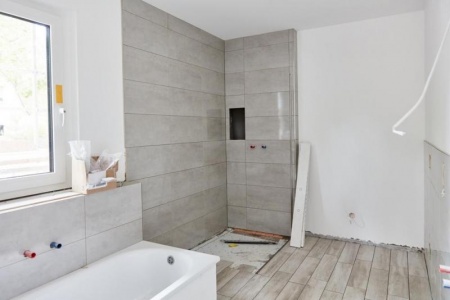 Installation d'une baignoire &agrave; Mulhouse, quelles solutions pour votre salle de bain ?